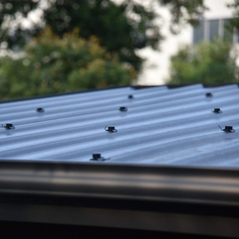 Abri De Jardin En Bois Composite 28mm Gris Clair 10,71m² PREMIUM - Woodlife Garden 8 Abri De Jardin En Bois Composite 28mm Gris Clair 10,71m² PREMIUM - Woodlife Garden – Image 6