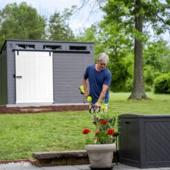 Abri De Jardin Polyéthylène 25mm Gris Foncé 7,30m² Modern + Plancher - SUNCAST 10 Abri De Jardin Polyéthylène 25mm Gris Foncé 7,30m² Modern + Plancher - SUNCAST -Jardin Soldes abri de jardin polyethylene 25mm gris fonce 730m modern plancher suncast 2