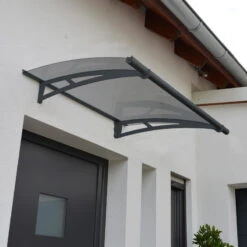 Auvent Marquise Gris AQUILA™ 1500 – Canopia By Palram 11 Auvent Marquise Gris AQUILA™ 1500 – Canopia By Palram -Jardin Soldes auvent marquise gris aquila 1500 palram canopia 3