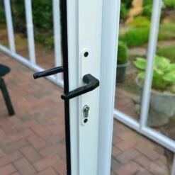 Véranda En PVC Et Polycarbonate Transparent 258x260cm Sun Room - Canopia By Palram -Jardin Soldes veranda en pvc et polycarbonate transparent 258x260cm sun room rion 2